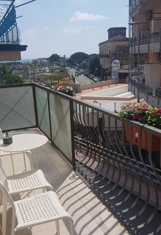 B&B La Costa Di Naxos Giardini Naxos Exteriér fotografie