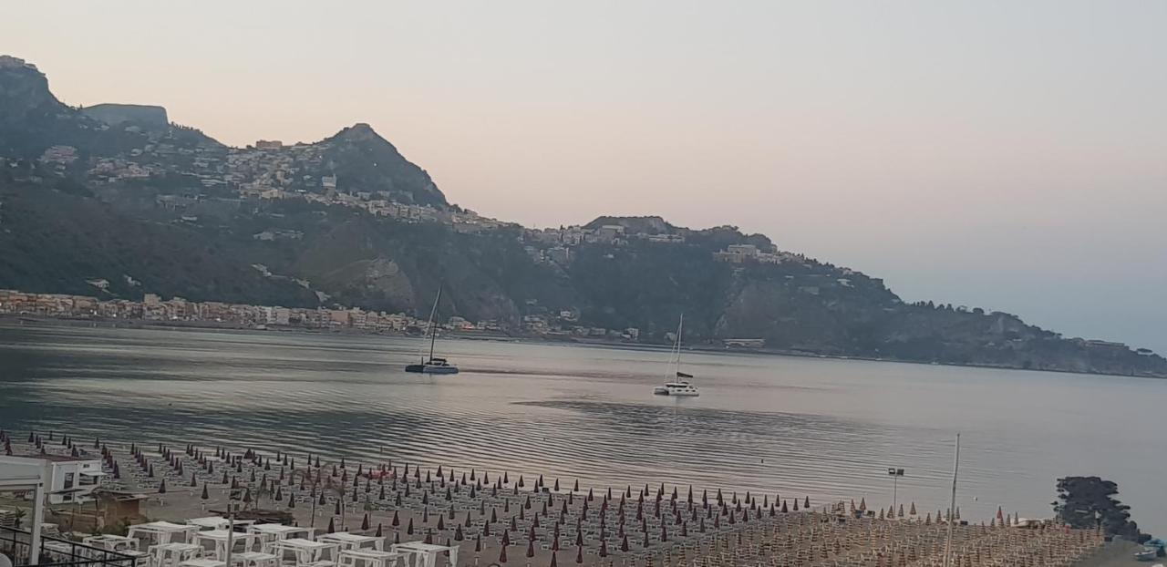 B&B La Costa Di Naxos Giardini Naxos Exteriér fotografie